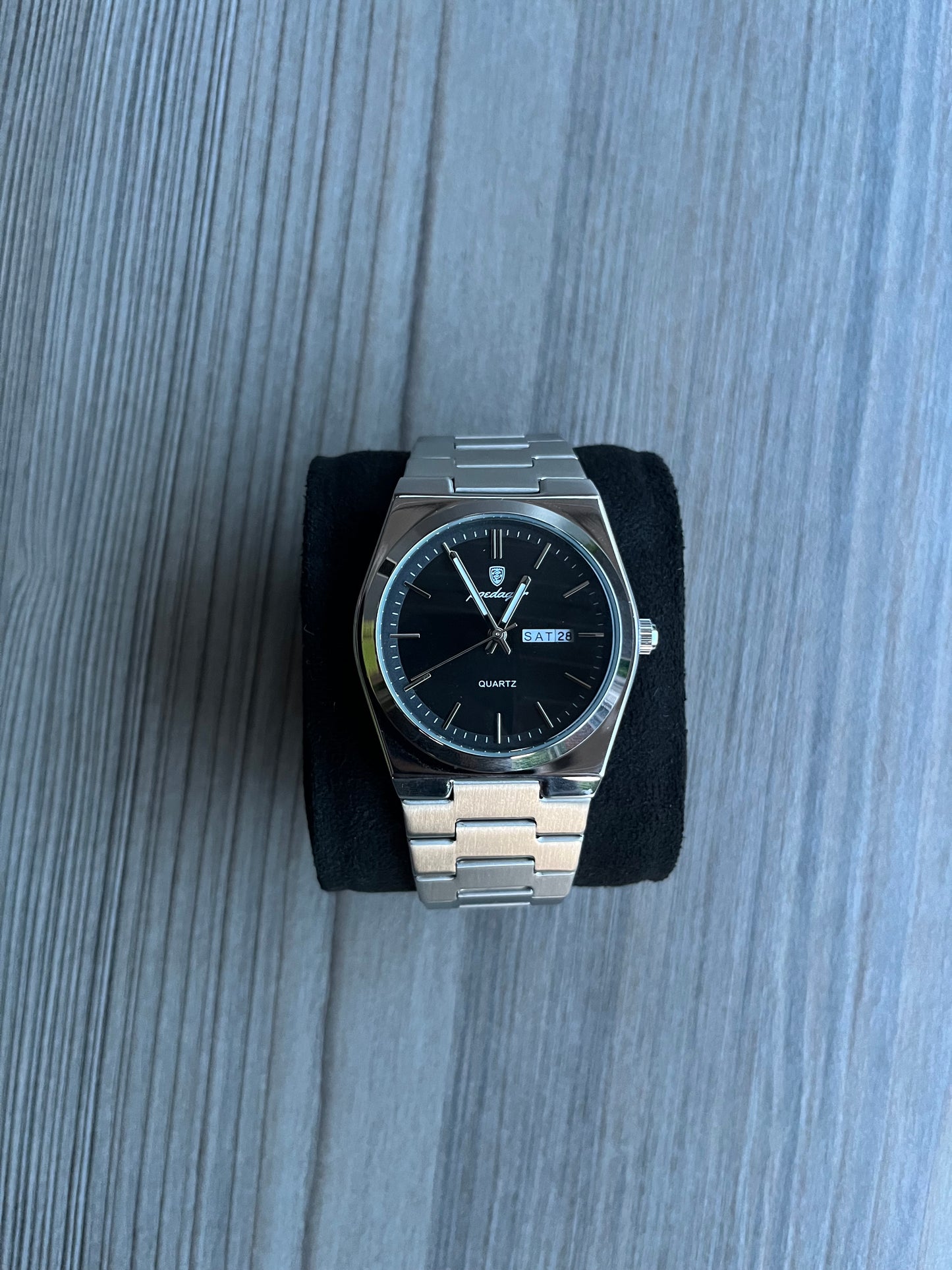 Astorio - Modern Black